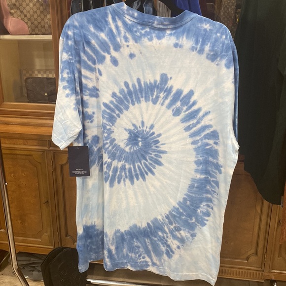 Blue tie dye GAP shirt 💙BRAND NEW WITH TAGS - Picture 3 of 4